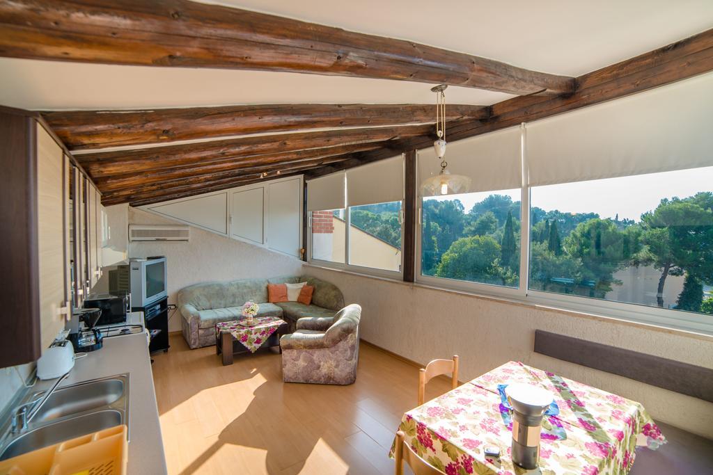 Apartments Daria Rovinj Rom bilde