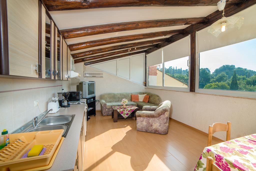 Apartments Daria Rovinj Rom bilde